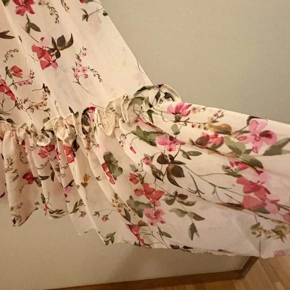 Taylor Cream Floral Dress with Pink and Red Accents - Picture 3 of 7